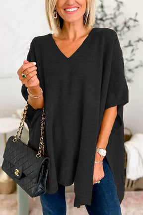 Black slit V-neck half sleeve knit top