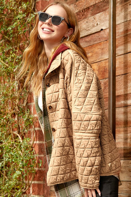 Rosie Jacket in beige, chic and comfortable outerwear.