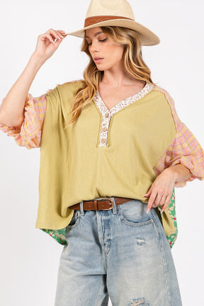 SAGE + FIG color block bubble sleeve top, front view