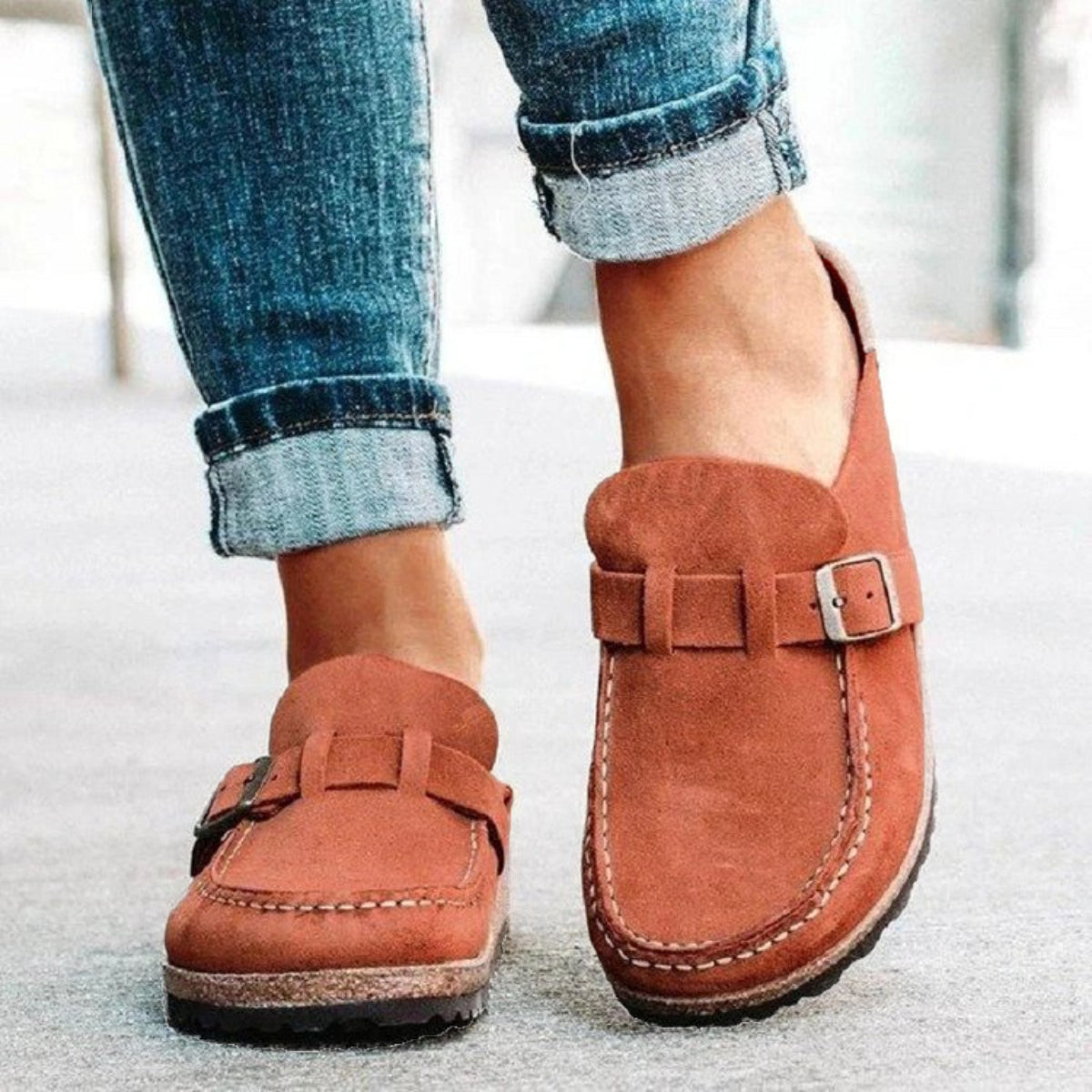 Brown round toe low heel buckle loafers