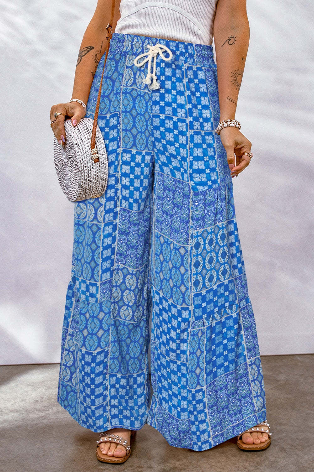 Blue patterned wide leg pants with drawstring