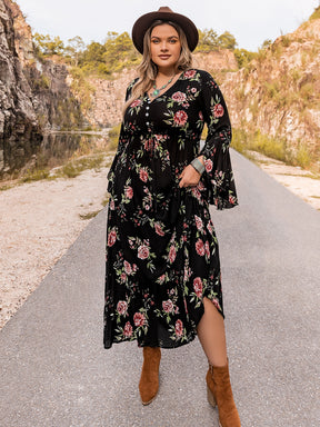 Plus size floral flare sleeve dress, side view