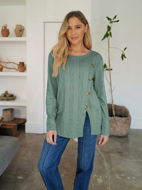 Green slit round neck long sleeve t-shirt with buttons