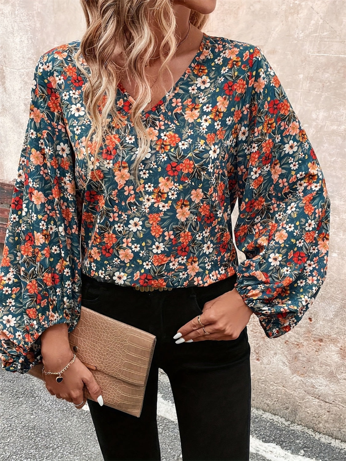 Floral printed V-neck blouse with balloon sleeves, front view