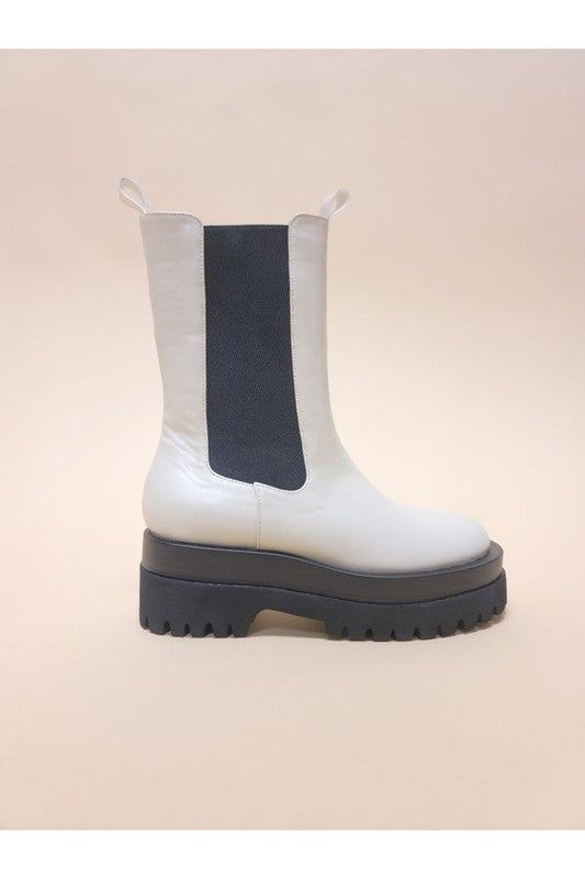 Cream PU NECTAR-PLATFORM combat boot.